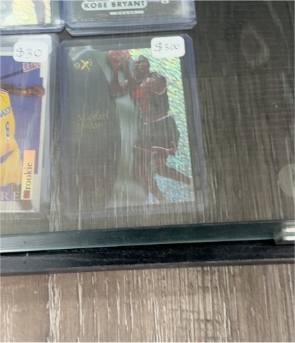 1997 SkyBox eX Michael Jordan — front