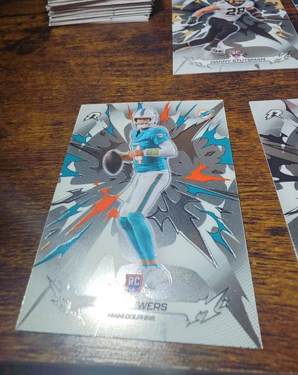 2025 Topps Resurgence #155 Quinn Ewers — front