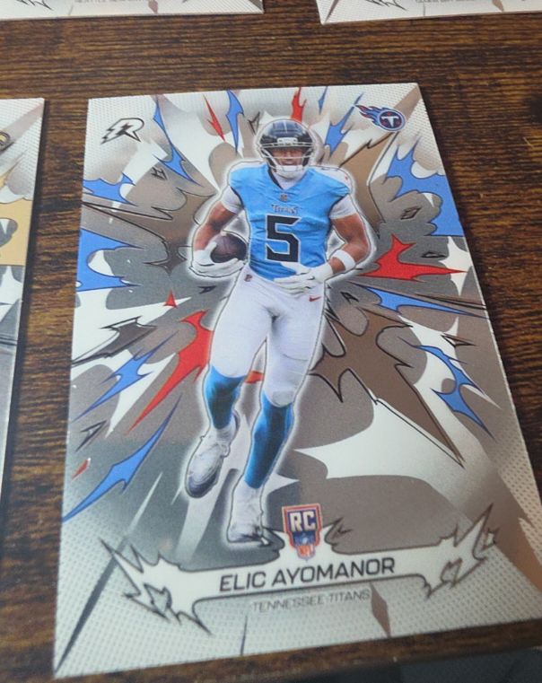 2025 Topps Resurgence #195 Elic Ayomanor — front
