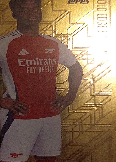 2024-25 Topps Gold Edge Edition #GE3 Bukayo Saka — front