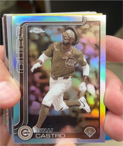 2025 Topps Chrome Update #USC67 Willi Castro — front