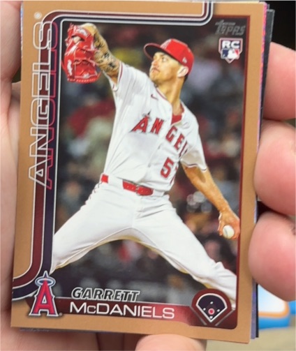 2025 Topps Update #US17 Garrett McDaniels RC — front