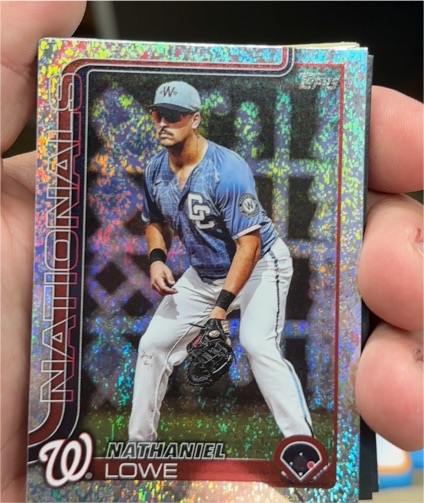 2025 Topps Update #US230 Nathaniel Lowe — front