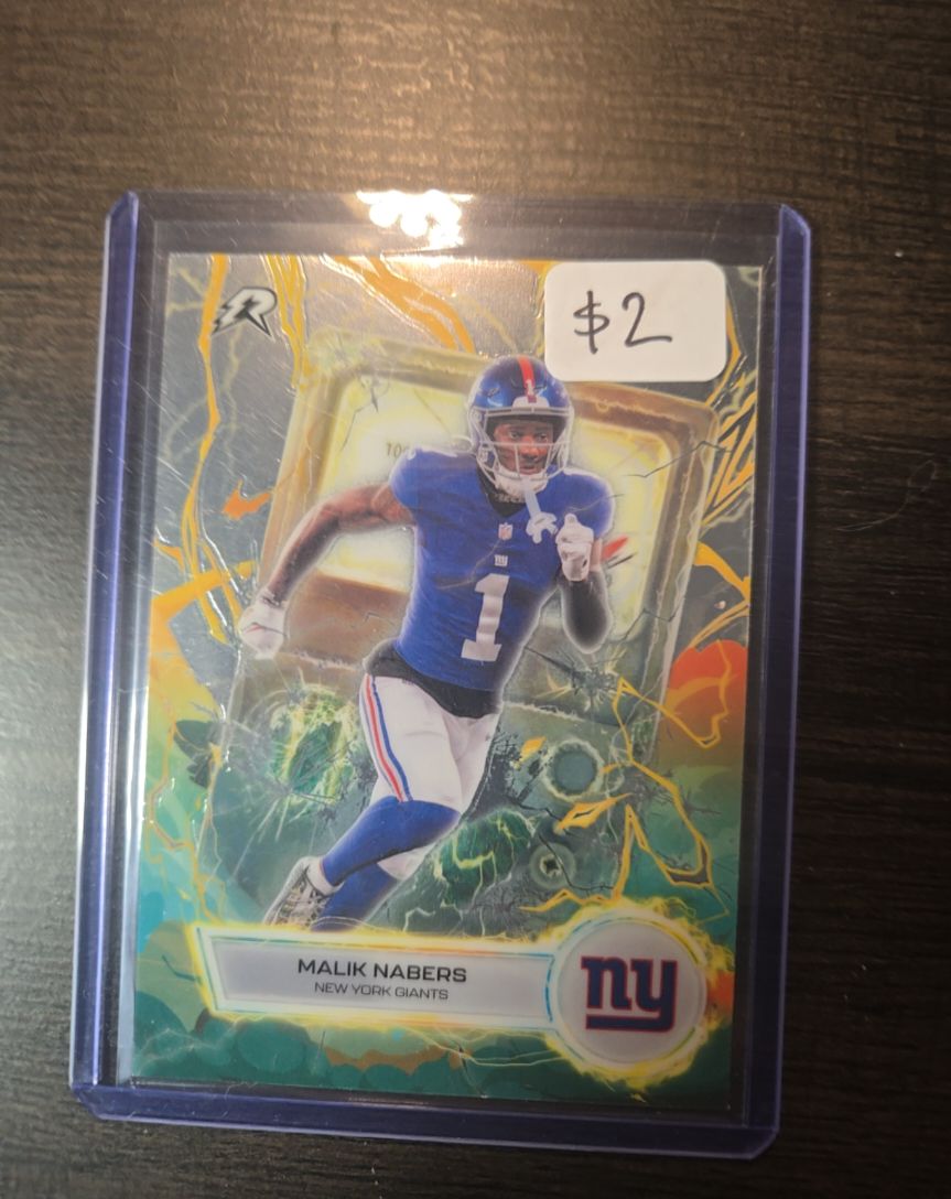 2025 Topps Resurgence Voltaic #VT-23 Malik Nabers — front