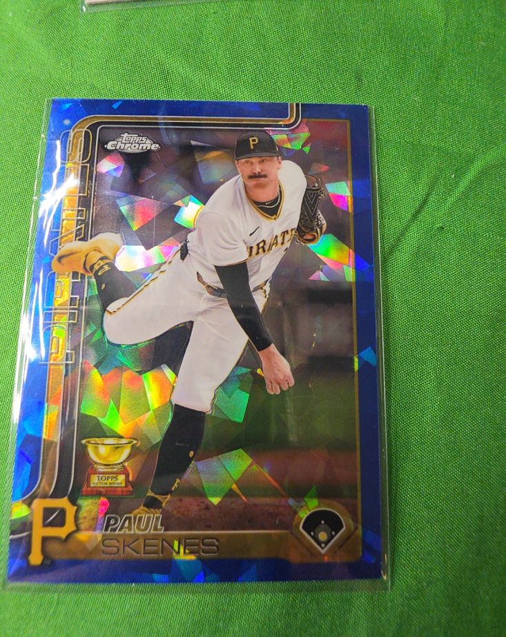 2025 Topps Chrome Sapphire Edition #300 Paul Skenes — front