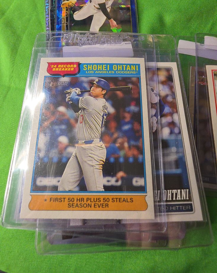 2025 Topps Heritage #1 Shohei Ohtani — front