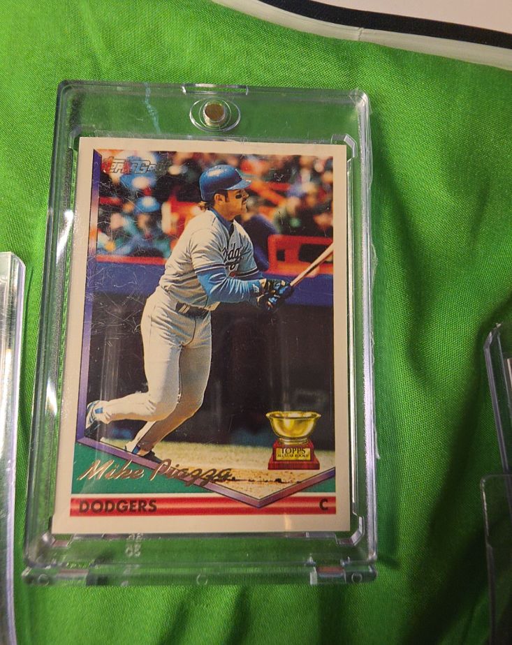 1994 Topps #1 Mike Piazza — front