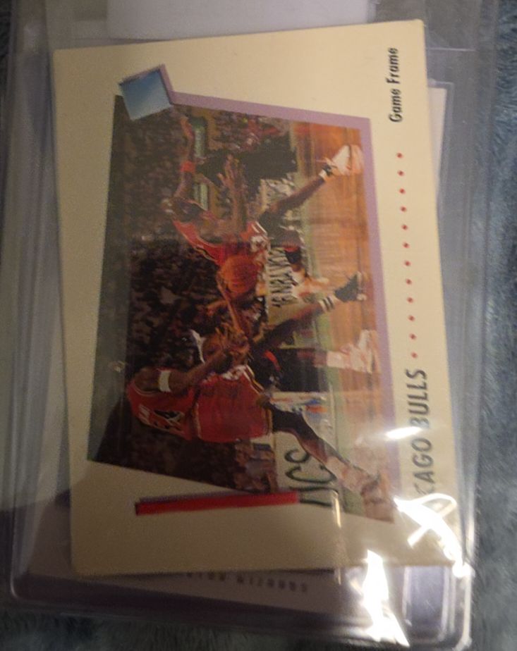 1991-92 SkyBox #408 Chicago Bulls Game Frame — front