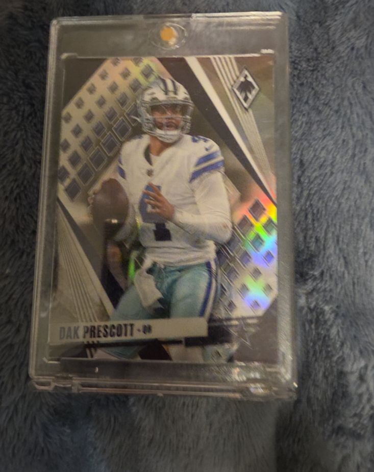 2023 Panini Phoenix #22 Dak Prescott — front