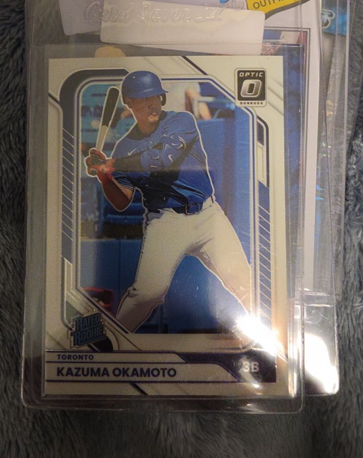 2026 Panini Donruss Optic #18 Kazuma Okamoto — front