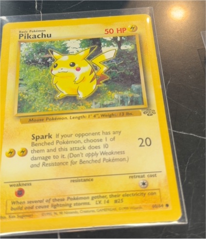 1999 Pokémon Jungle #60 Pikachu — front