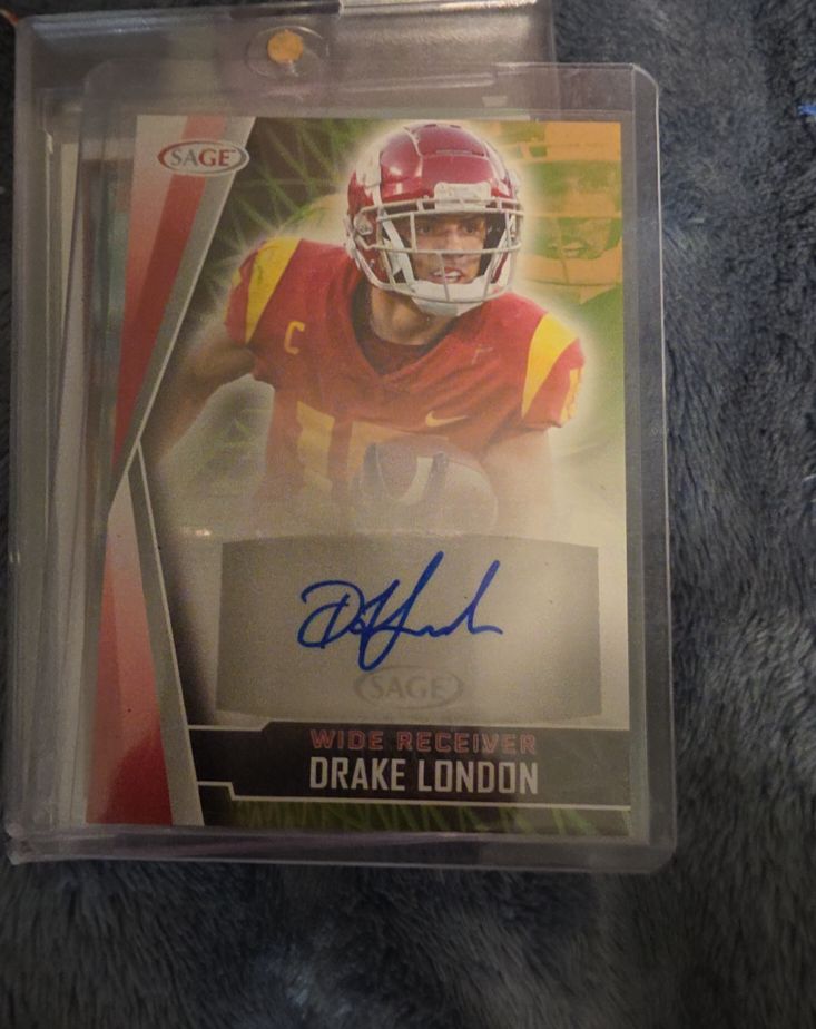 2022 SAGE High Series Autographs #A-DL2 Drake London — front