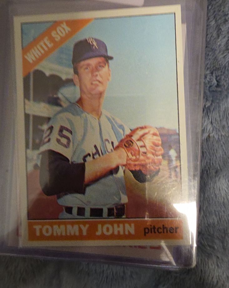 1966 Topps #486 Tommy John — front