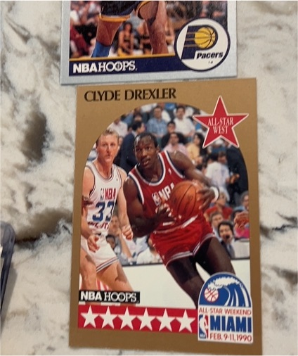 1990-91 NBA Hoops #16 Clyde Drexler — front