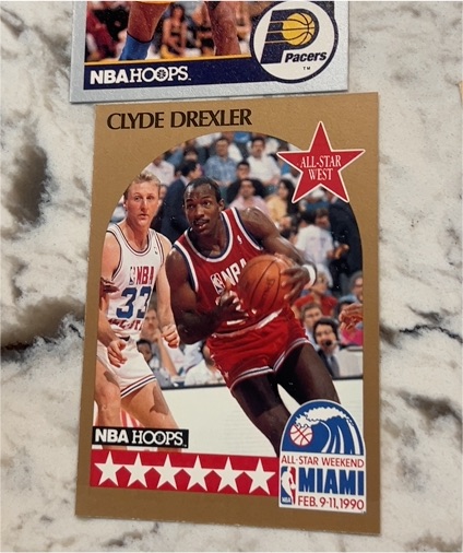 1990-91 NBA Hoops #16 Clyde Drexler — front
