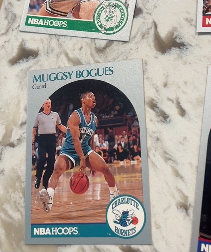 1990-91 NBA Hoops #50 Muggsy Bogues — front