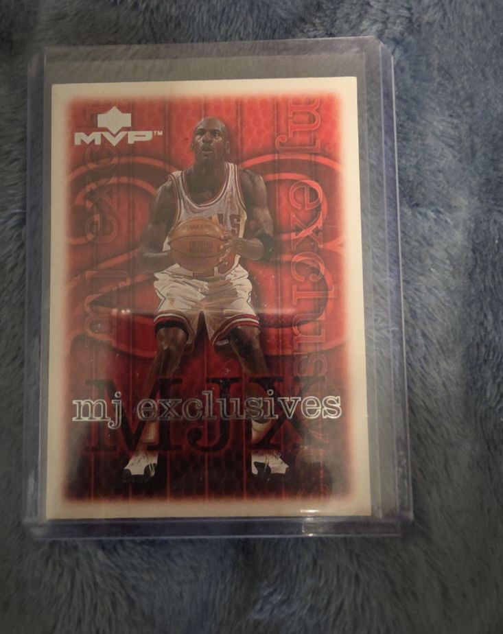 1999 Upper Deck MVP #205 Michael Jordan — front