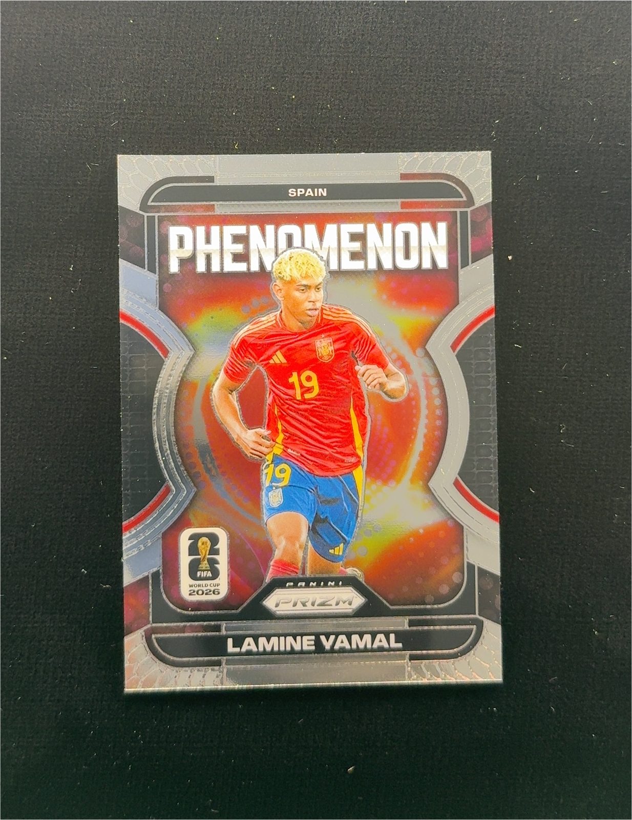 2025 Panini Prizm FIFA World Cup 2026 Phenomenon Lamine Yamal — front
