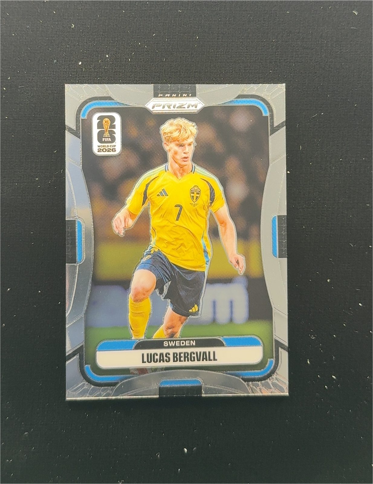 2025 Panini Prizm FIFA World Cup 2026 Lucas Bergvall — front