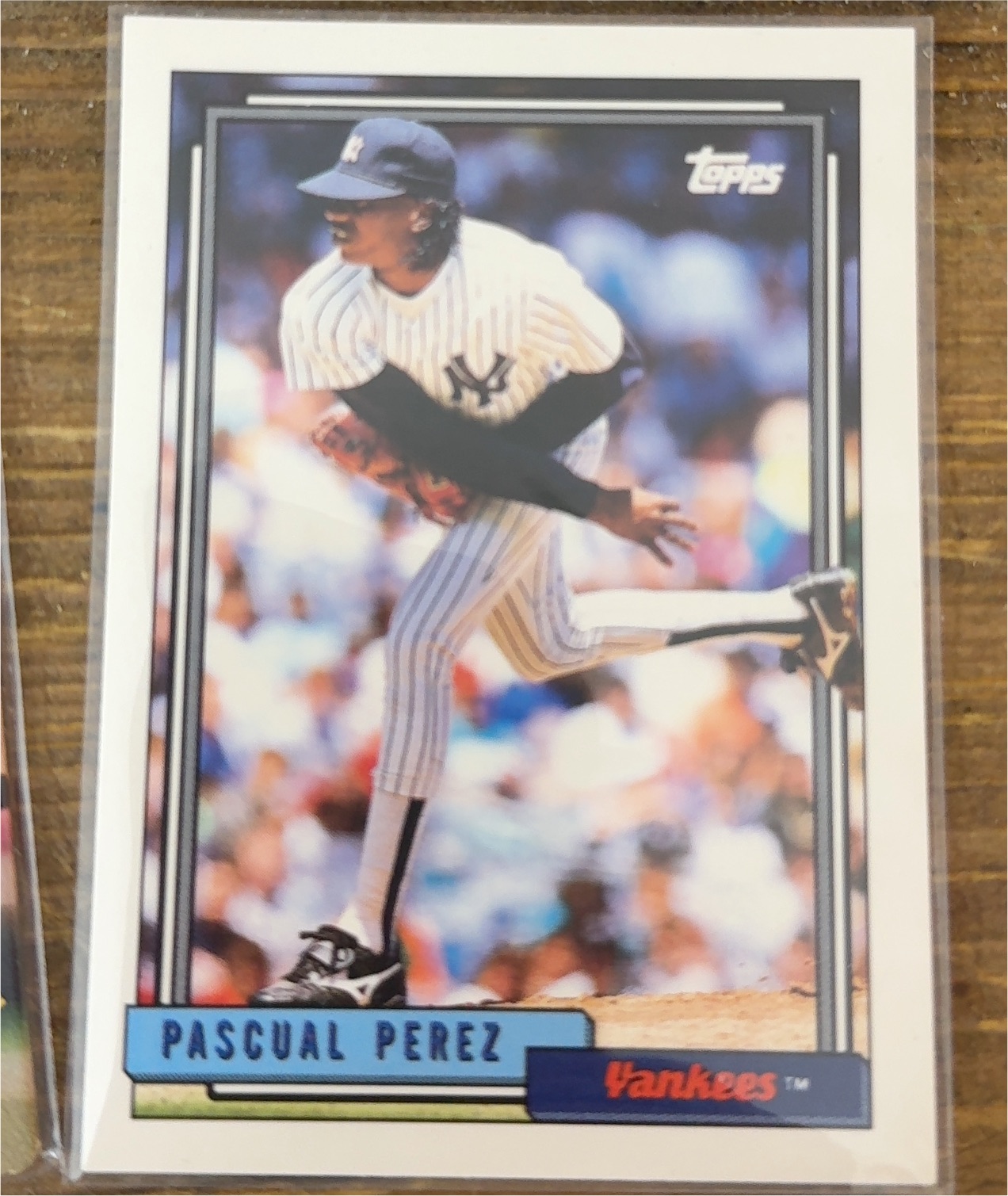 1990 Topps #531 Pascal Perez — front