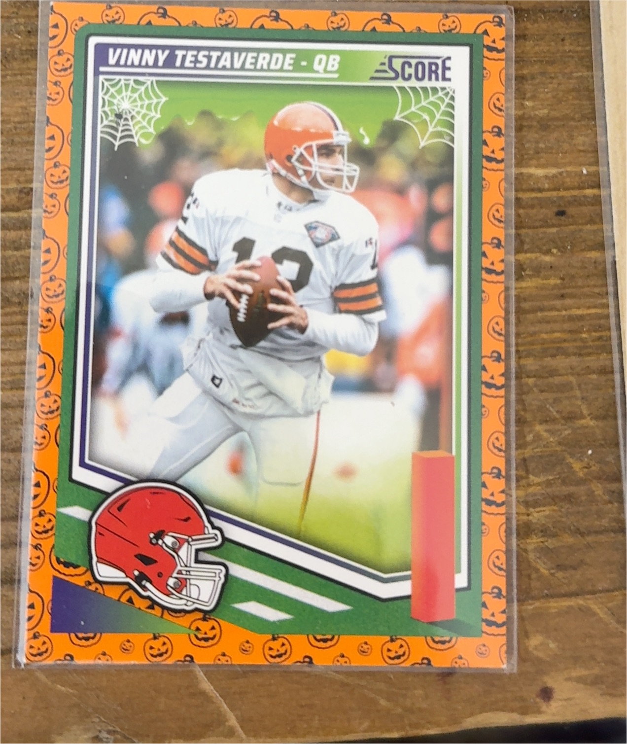 1990 Score Vinny Testaverde — front