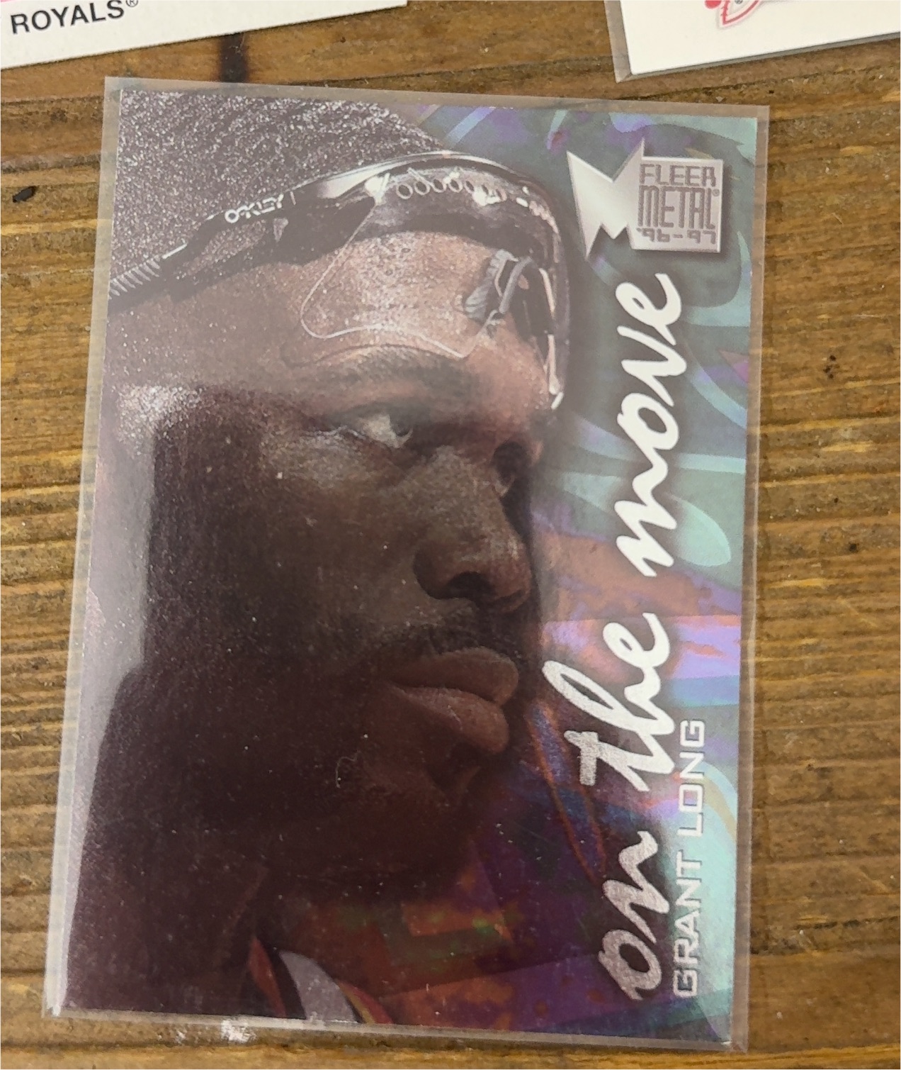 1996 Fleer Metal Grant Hill — front