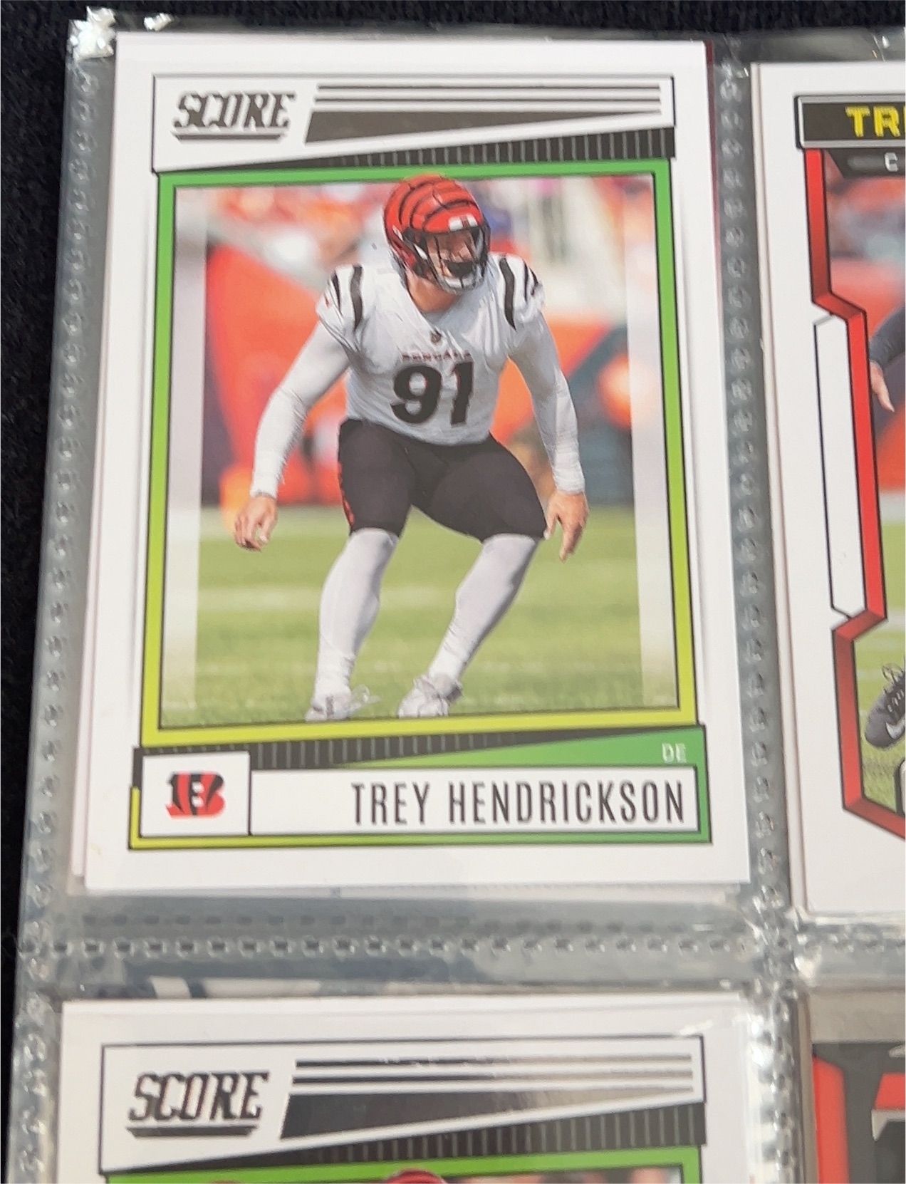 2021 Panini Score Trey Hendrickson — front