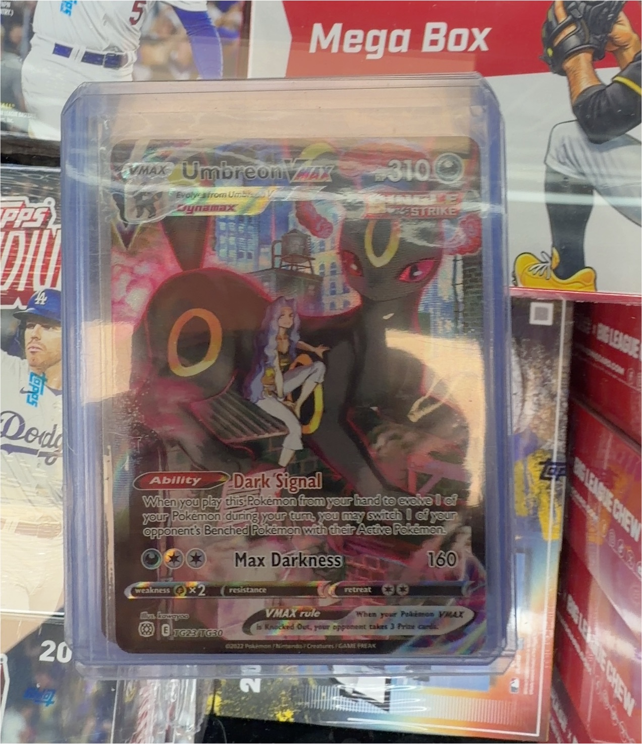2022 Pokémon #TG23 Umbreon VMAX — front