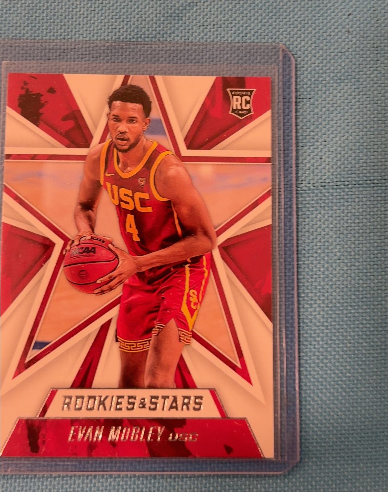 2021 Panini Chronicles Draft Picks Rookies & Stars Evan Mobley — front