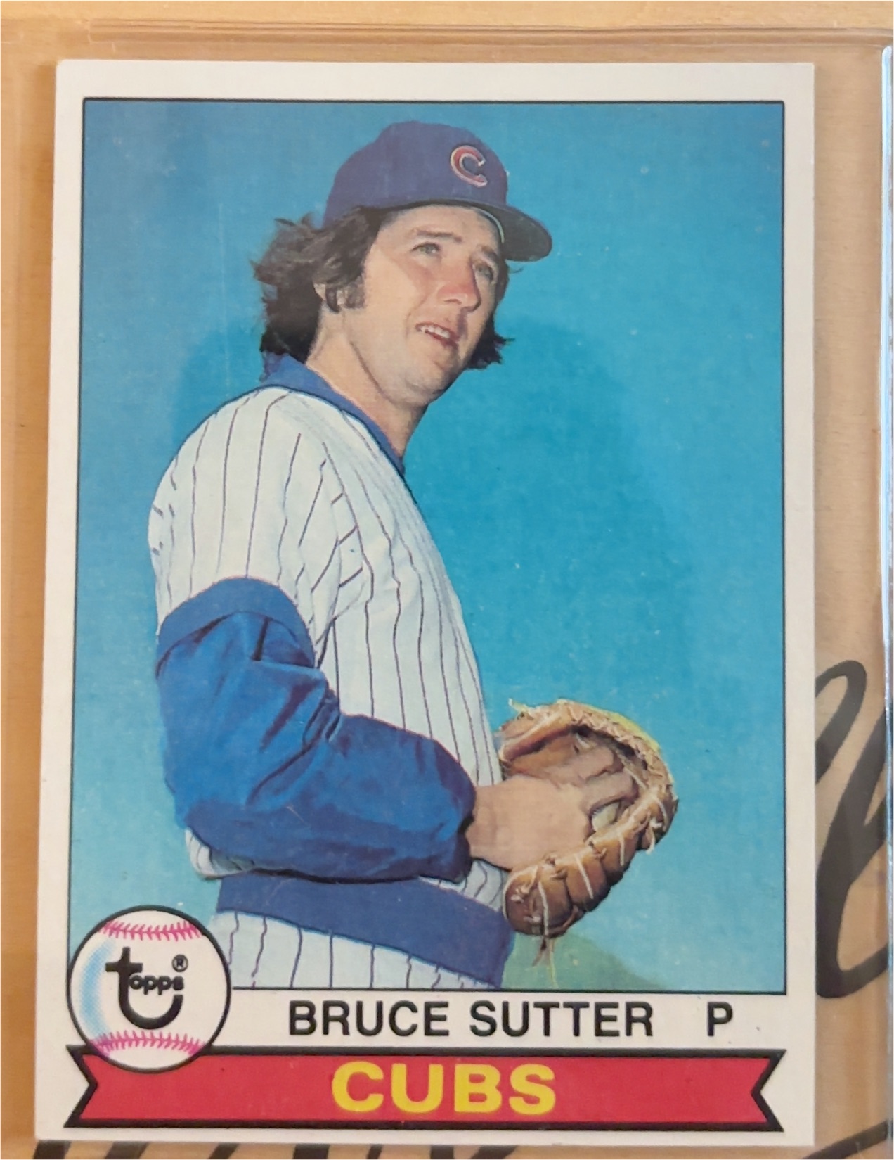 1977 Topps #144 Bruce Sutter — front