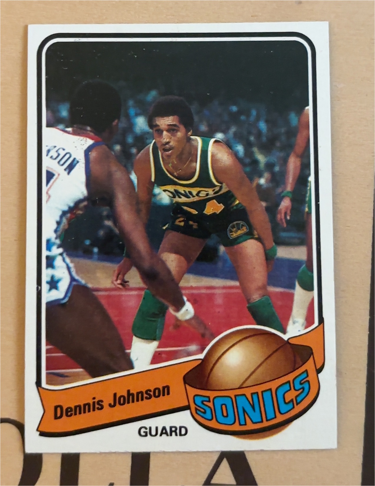 1977-78 Topps Basketball #110 Dennis Johnson — front