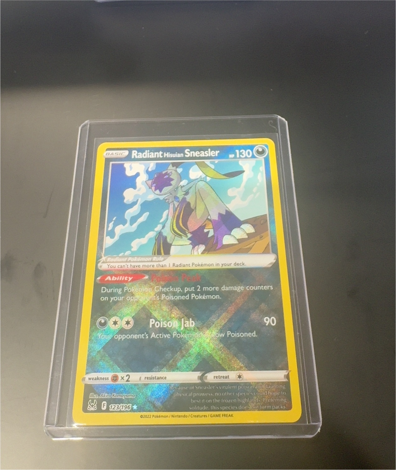 2022 Pokémon Lost Origin #123 Radiant Hisuian Sneasler — front