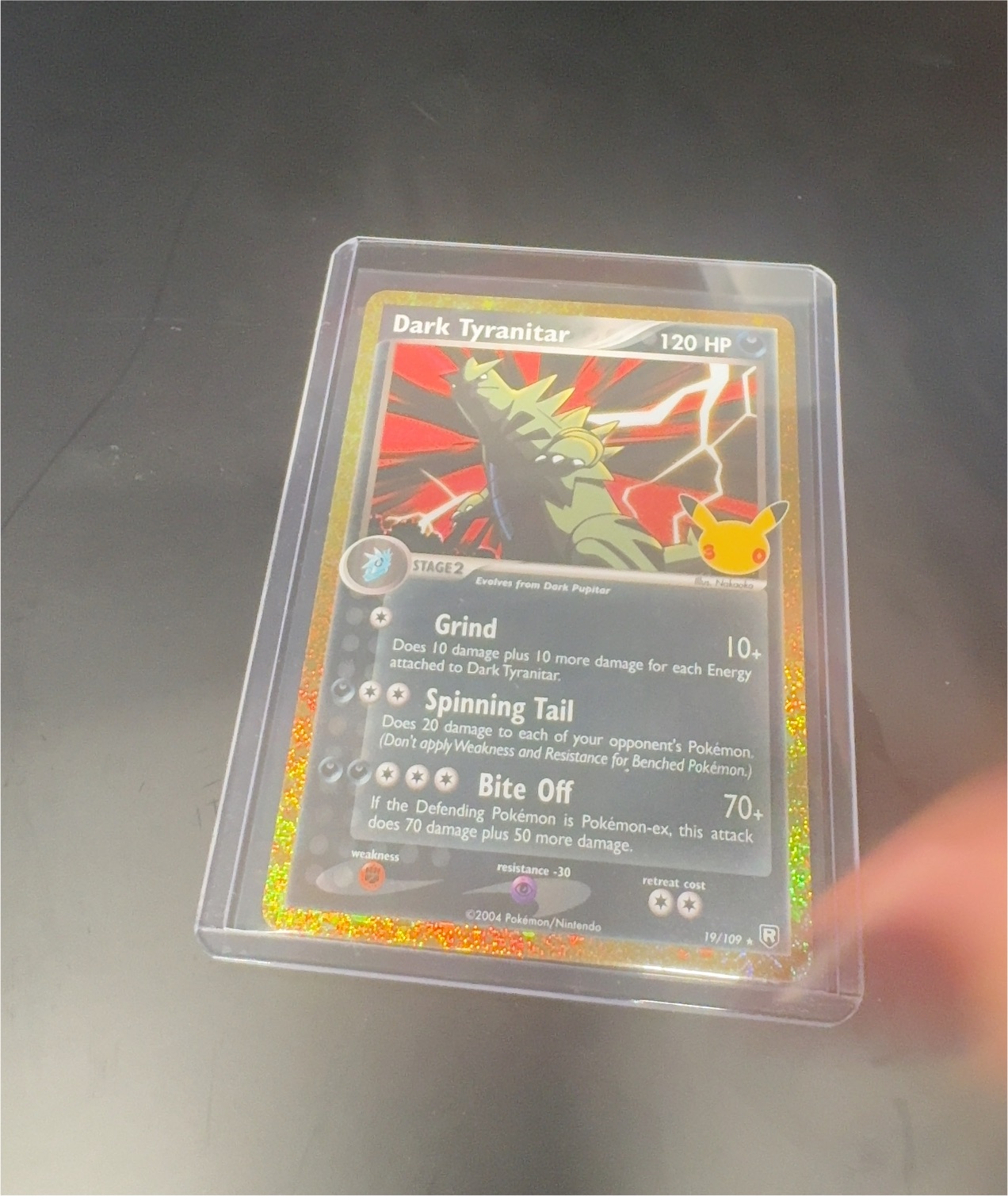 2004 Pokémon #19 Dark Tyranitar — front