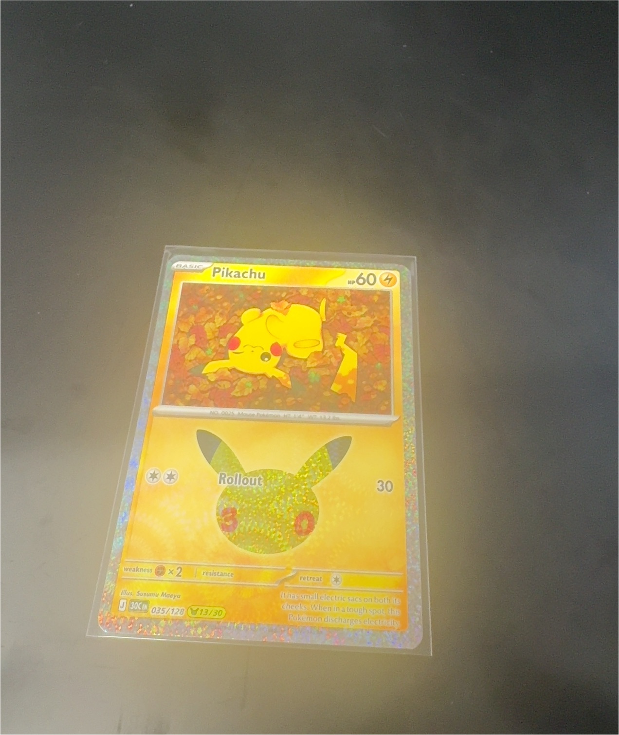 2016 Pokémon Generations #35 Pikachu — front