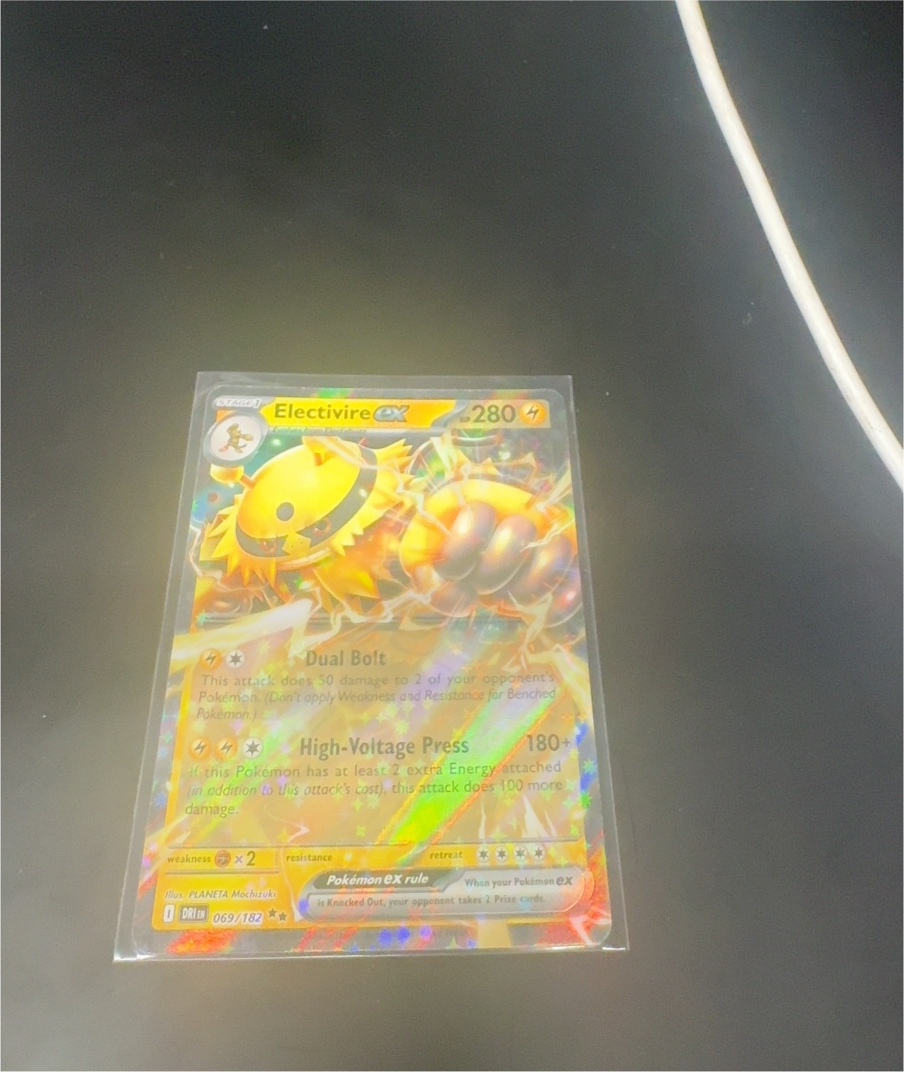 2025 Pokémon Destined Rivals #069 Electivire ex — front