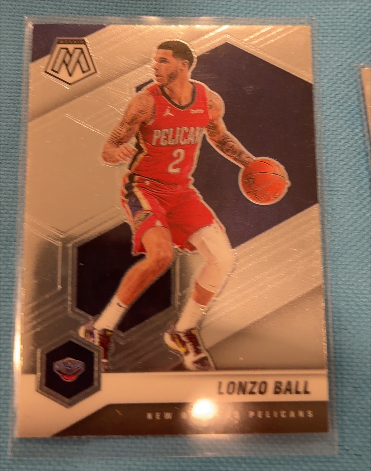 2020-21 Panini Mosaic #90 Lonzo Ball — front
