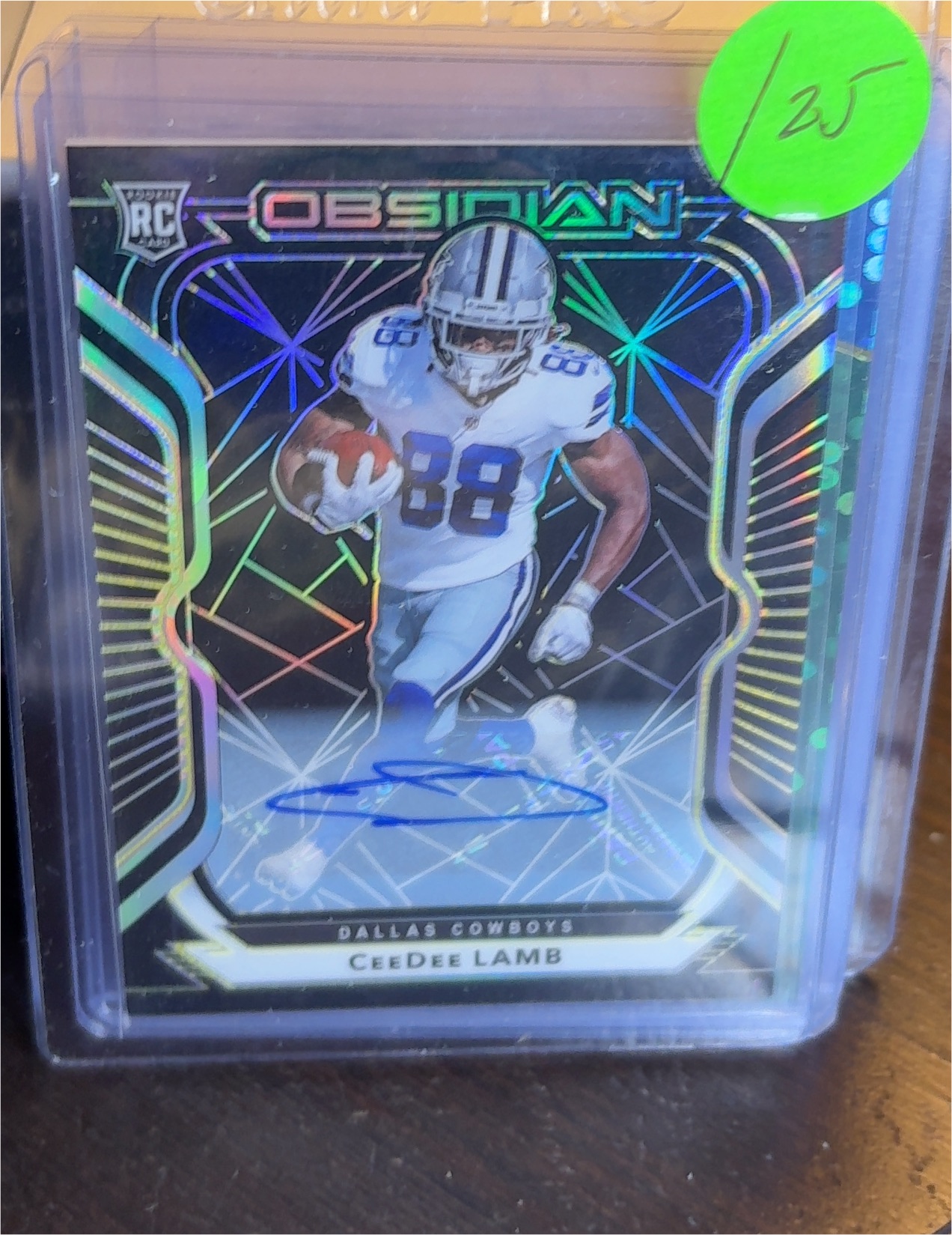 2020 Panini Obsidian Rookie Autographs #RA-CL CeeDee Lamb — front