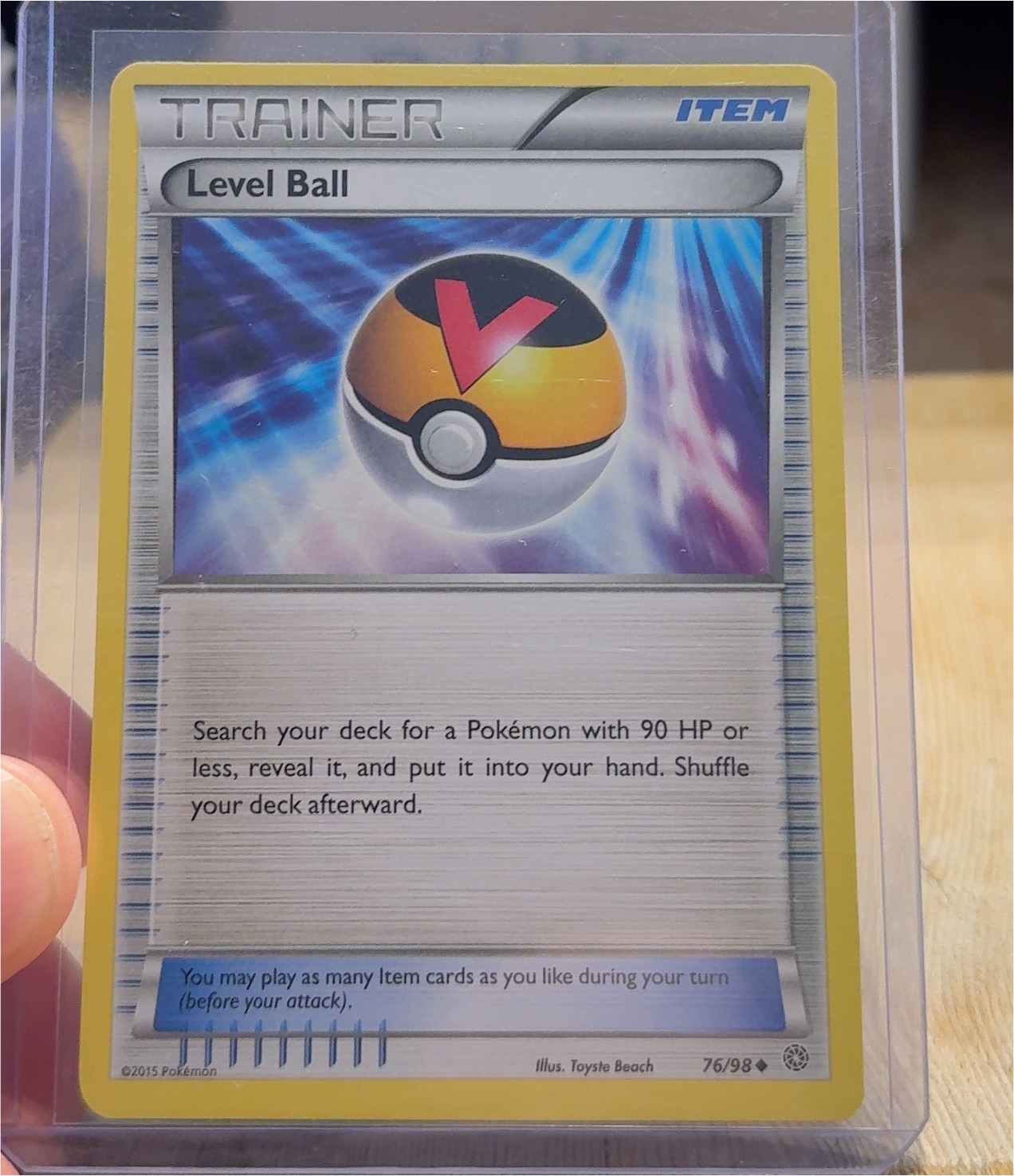 2015 Pokémon #76 Level Ball — front