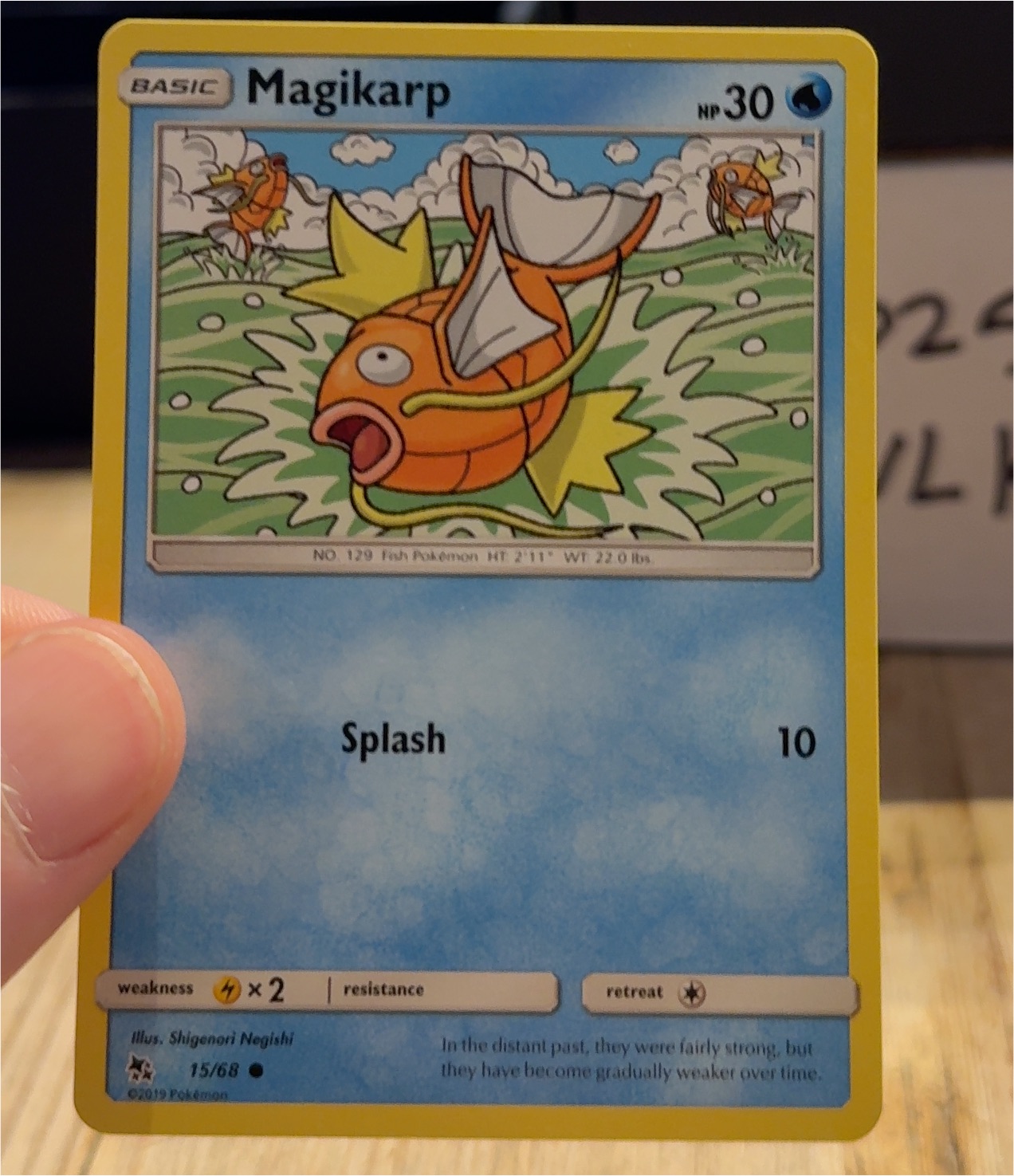 2019 Pokémon Detective Pikachu #15 Magikarp — front