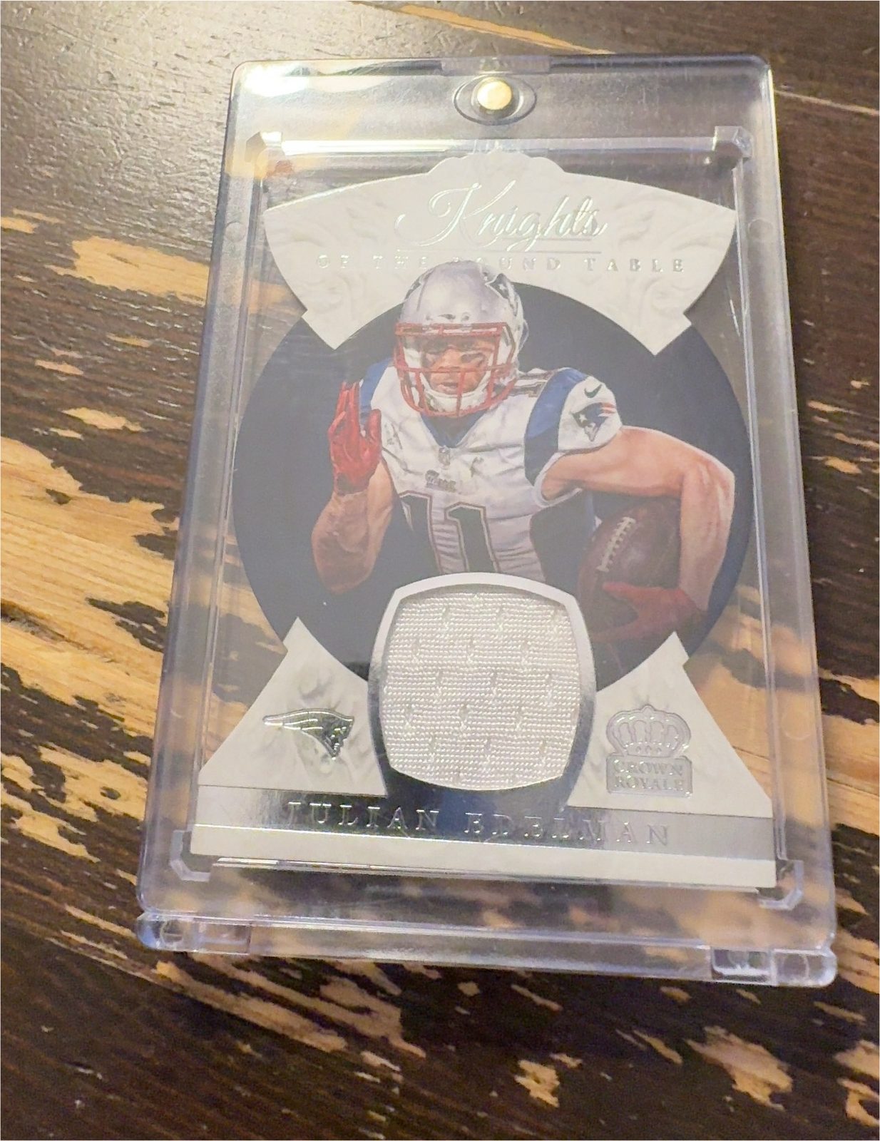 2019 Panini Crown Royale Knights of the Round Table Julian Edelman — front