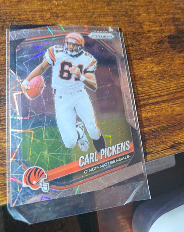 1995 Fleer Metal Carl Pickens — front
