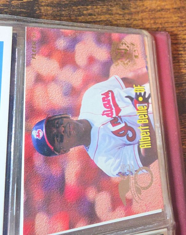 1995 Leaf Albert Belle — front