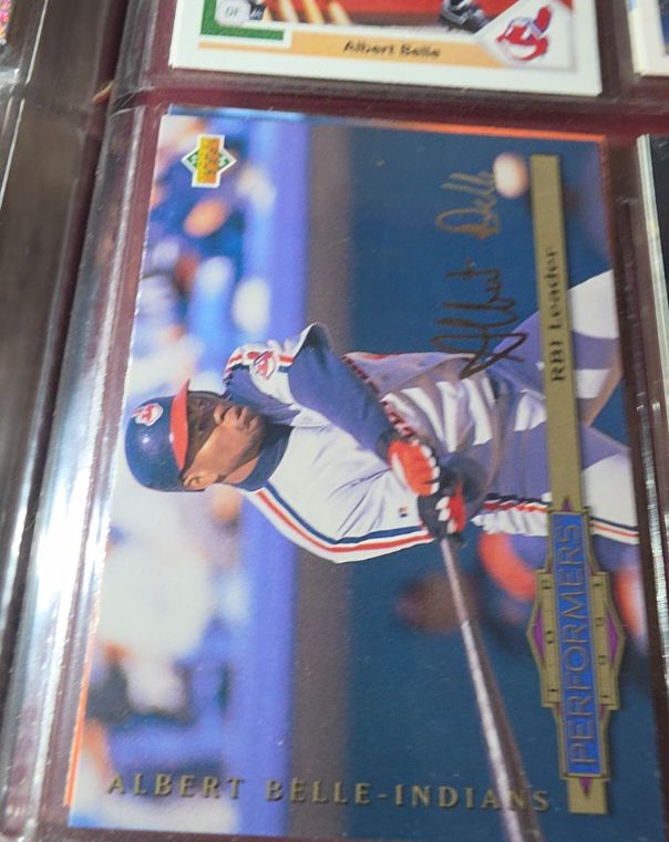 1994 Classic Albert Belle Cleveland Indians — front