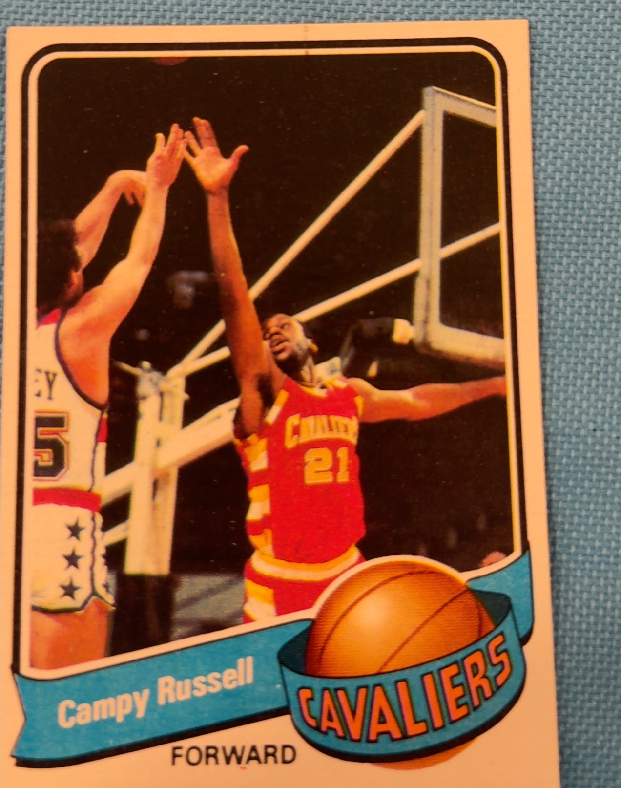 1975-76 Topps Basketball #300 Campy Russell — front