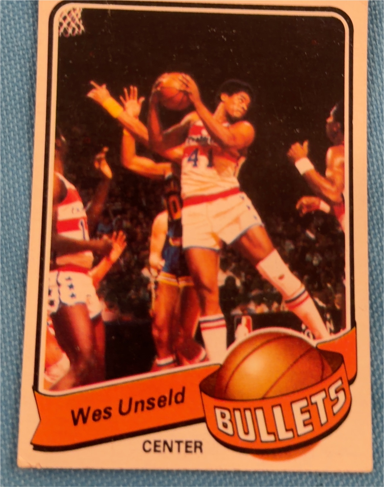 1972-73 Topps #100 Wes Unseld — front