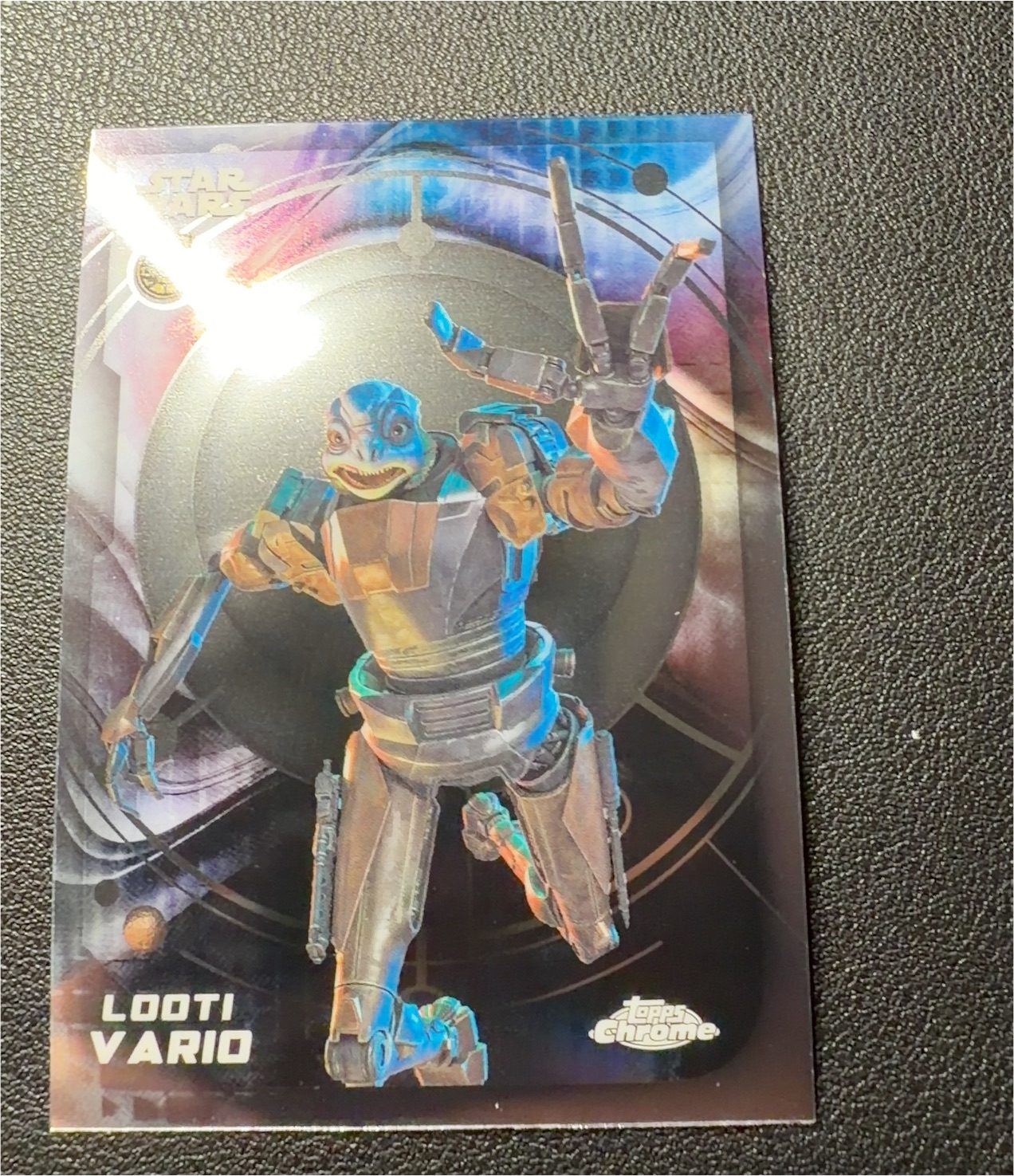 2024 Topps Star Wars Chrome Galaxy Looti Vario — front