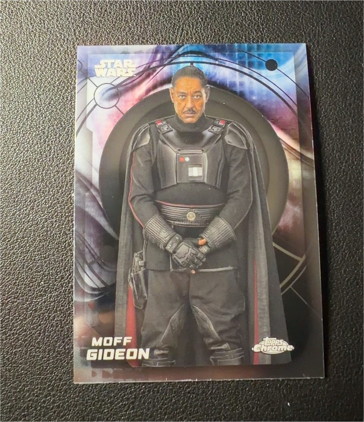 2020 Topps Chrome Star Wars: The Mandalorian #68 Moff Gideon — front