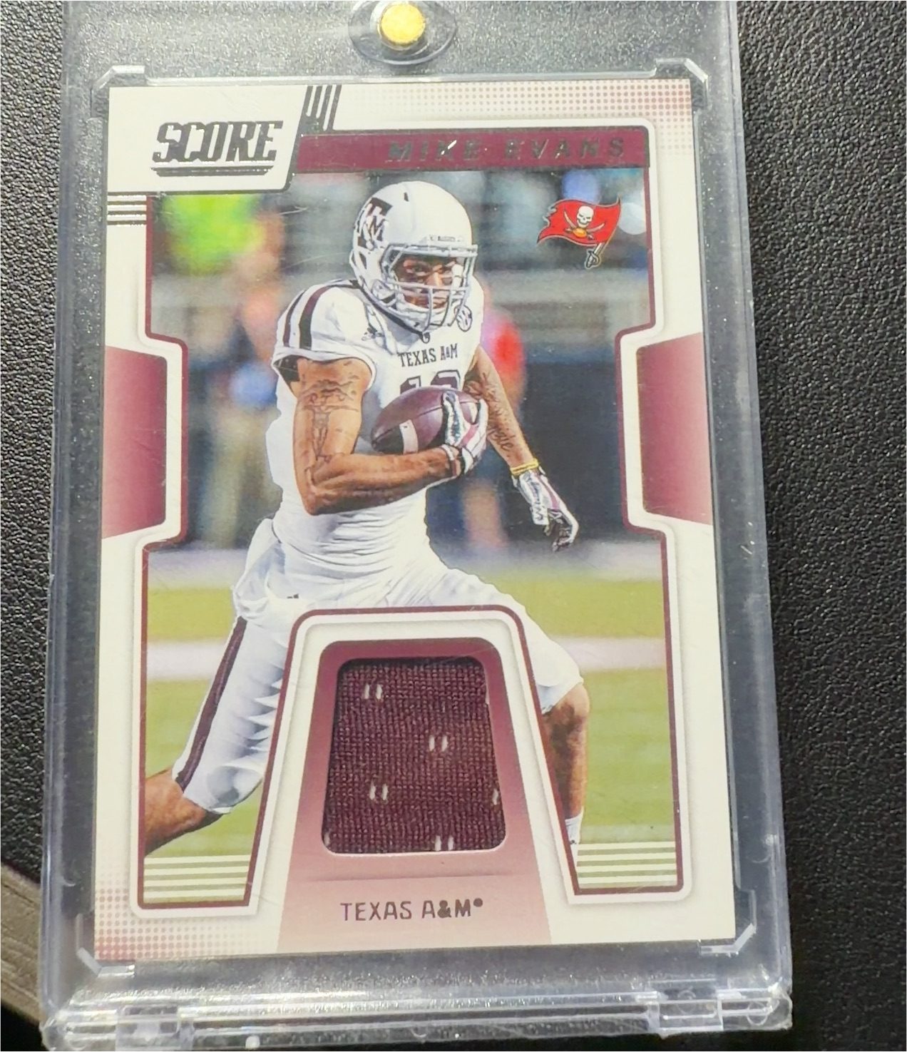 2014 Panini Score Rookie Jersey #RJ-ME Mike Evans — front