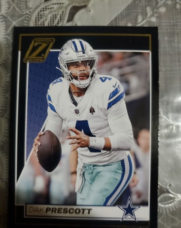 2016 Panini Zenith #102 Dak Prescott — front
