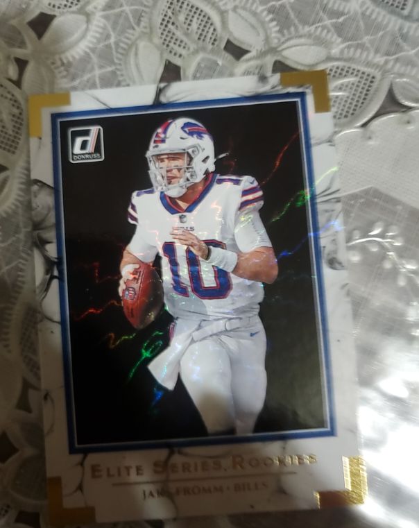 2018 Donruss Elite Series Rookies #ES-6 Josh Allen — front